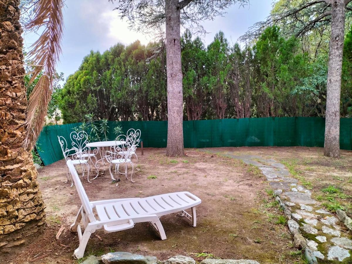 Casa Con Giardino: Вараце Екстериор снимка