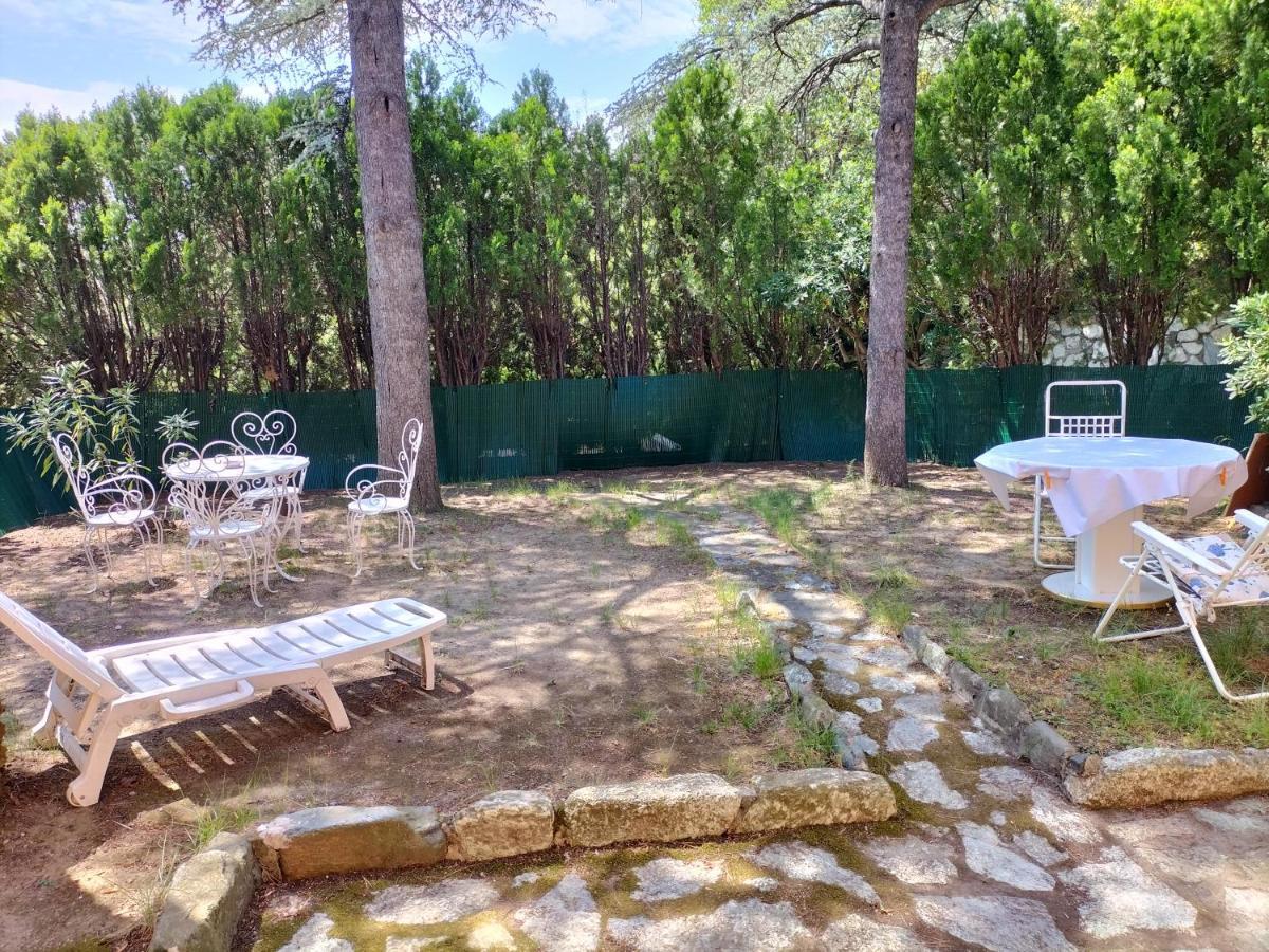 Casa Con Giardino: Вараце Екстериор снимка